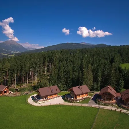 Holiday home Exklusives Am Waldesrand Mit Traumaussicht, Eigener Sauna, Kamin Und Wintergarten